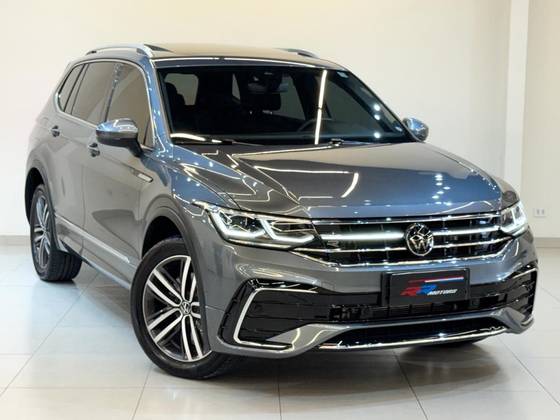 VOLKSWAGEN TIGUAN 2.0 300 TSI GASOLINA ALLSPACE R-LINE AUTOMÁTICO VOLKSWAGEN TIGUAN 2.0 300 TSI GASOLINA ALLSPACE R-LINE AUTOMÁTICO